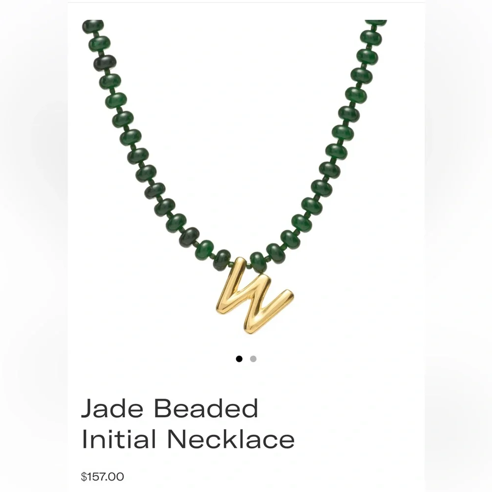 Bundle 2 necklaces: Jade Beaded Necklace